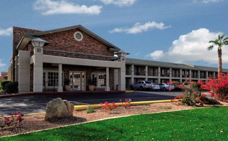 Howard Johnson By Wyndham Scottsdale Old Town Ngoại thất bức ảnh